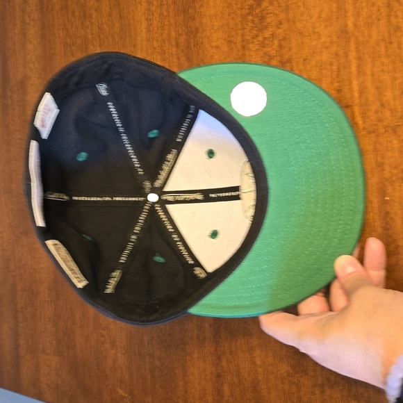 Seattle Supersonics, New Era, Fitted Hat 7 1/2, Black/Green/Yellow - Picture 3 of 3